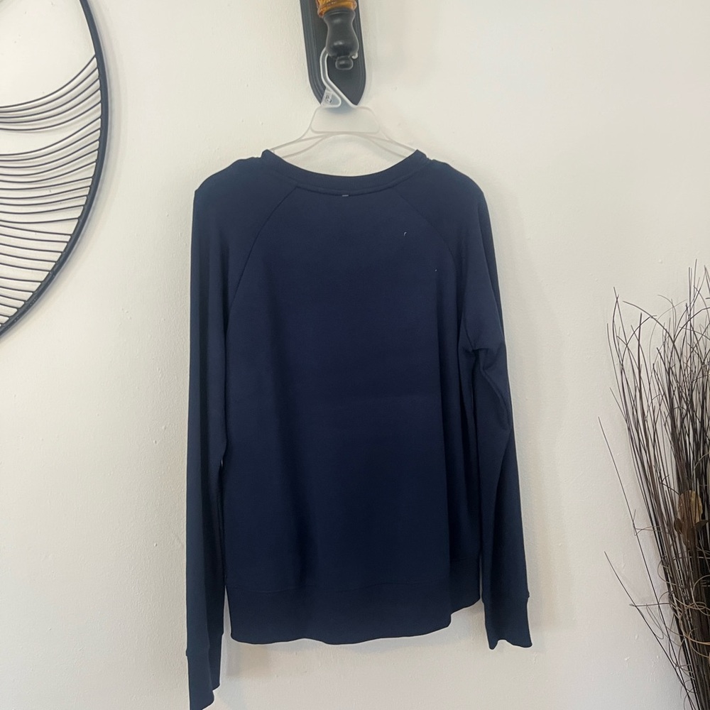 Women's Navy Pullover Sweatshirt - Small, unisex